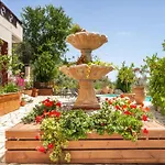 Arapaki Secret Garden, Ground Floor Deluxe Suite, Private Pool, Sauna, Sea View Guest house Vournikas