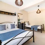 Arapaki Secret Garden, Ground Floor Deluxe Suite, Private Pool, Sauna, Sea View 4* Vournikas