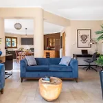 Arapaki Secret Garden, Ground Floor Deluxe Suite, Private Pool, Sauna, Sea View