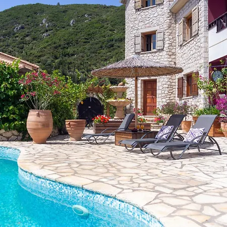 Arapaki Secret Garden, Ground Floor Deluxe Suite, Private Pool, Sauna, Sea View 4*