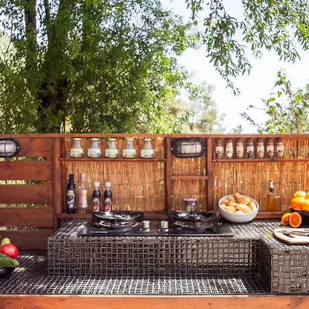 Arapaki Secret Garden, Ground Floor 2 Vournikas