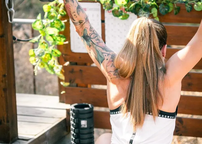 Arapaki Secret Garden, Ground Floor Deluxe Suite, Private Pool, Sauna, Sea View 4* Vournikas